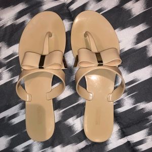 🎀 Michael Kors Slippers 🎀